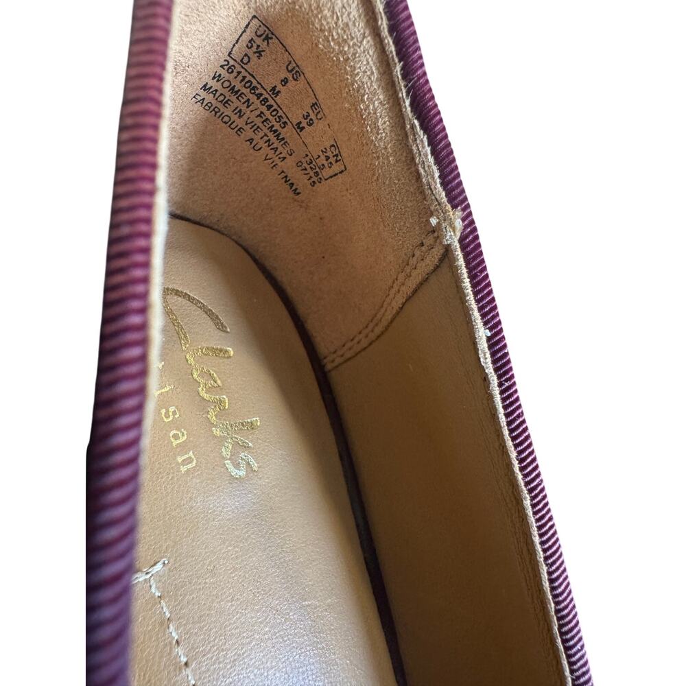 Clarks Burgundy Leather Tassel Loafer Heels – Academic / Preppy Size 8 - Picture 8 of 8
